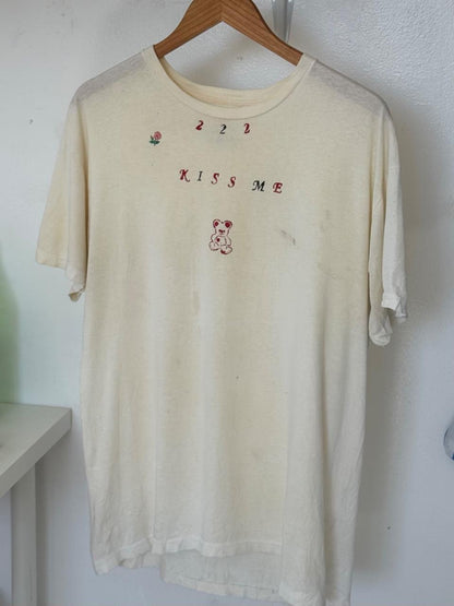 222 Kiss Me Tee